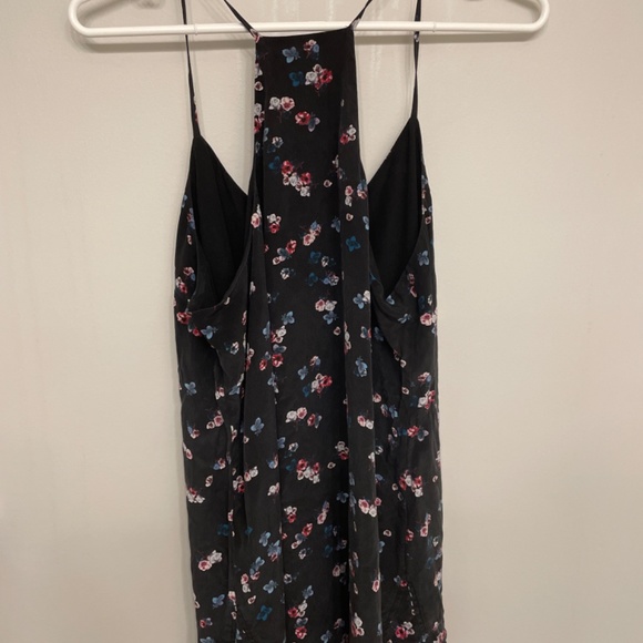 Banana Republic Medium 100% Silk Floral Tank - Picture 2 of 5